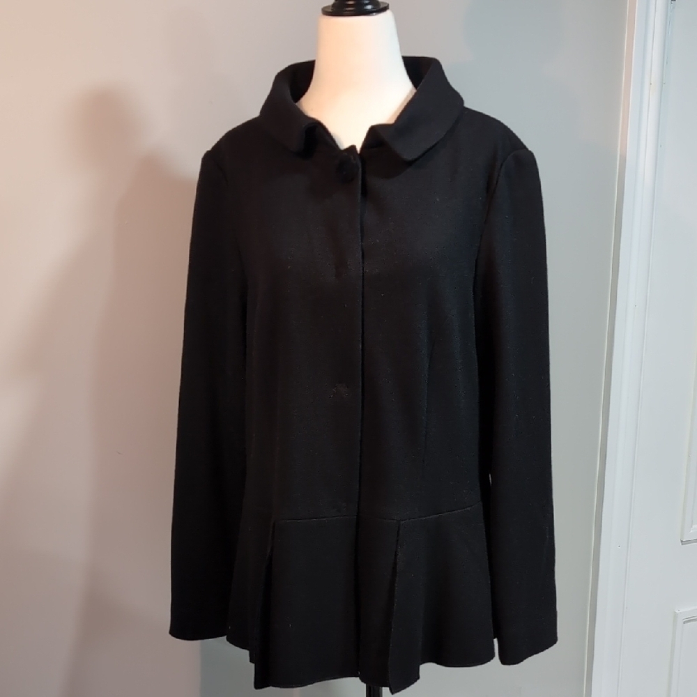 Marc Cain,90% Wool Black Pea Coat Classic Design, Size 6.